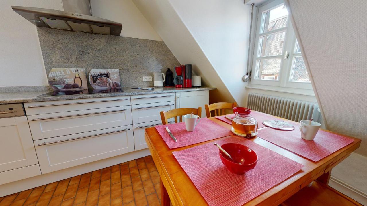 Aux Bijoux De Colmar - Le Saphir - 1 Parking Gratuit Apartment Екстериор снимка